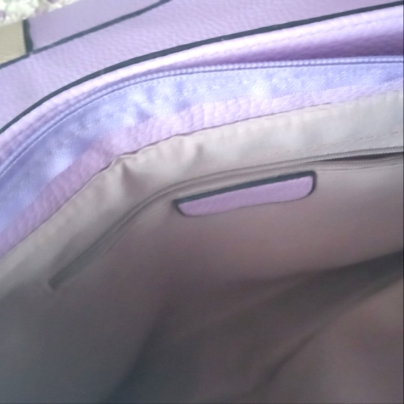 Lavender and Beige Shoulder Bag - Picture 5 of 5